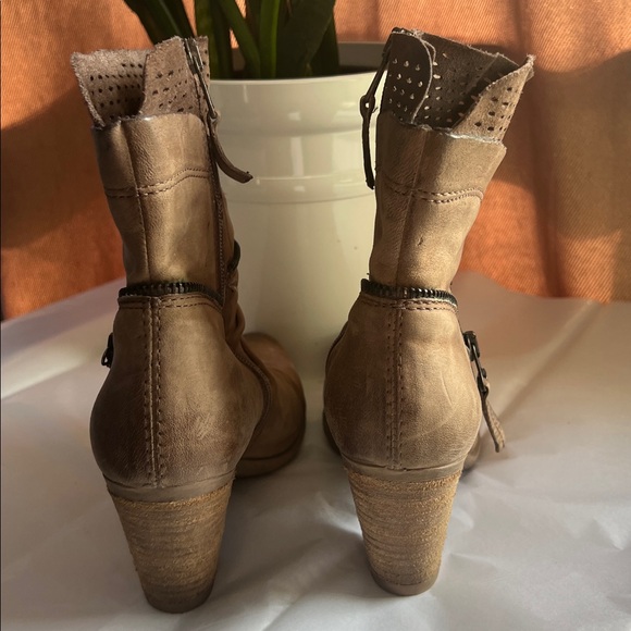 MJUS Ankle Boots Booties Beige Leather Perforated Women’s Size 37 - Picture 7 of 12